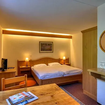 Roc Et Neige Szálloda 3*
