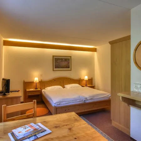 Hotel Roc Et Neige 3*