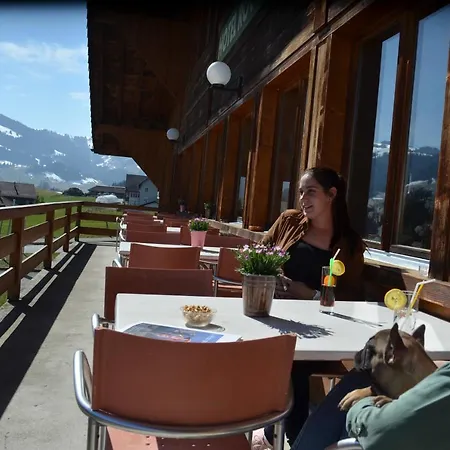 מלון Roc Et Neige 3*